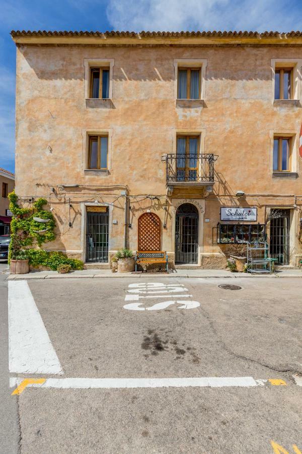 Palazzo Beddoro Lejlighed San Pantaleo Eksteriør billede